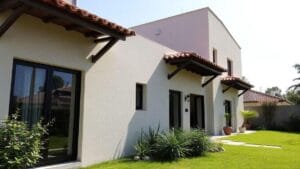 pingadeiras-a-solucao-para-evitar-infiltracoes-e-danos-nas-paredes-da-sua-casa